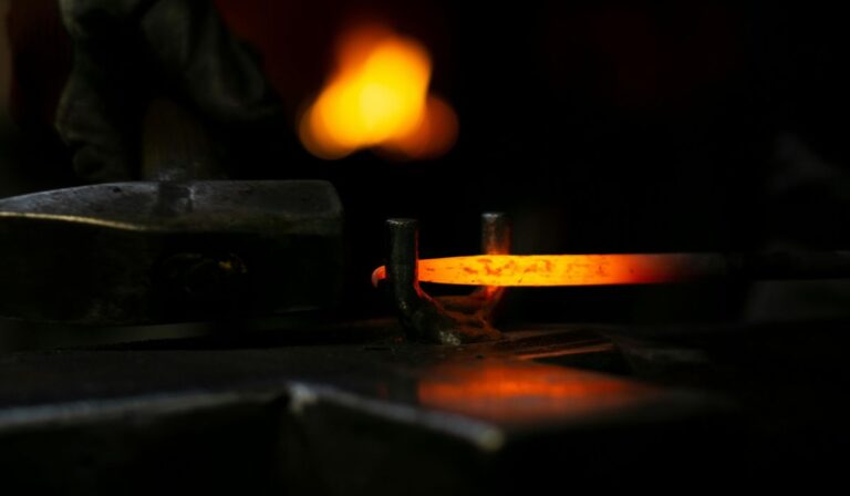 Forjamento do aço